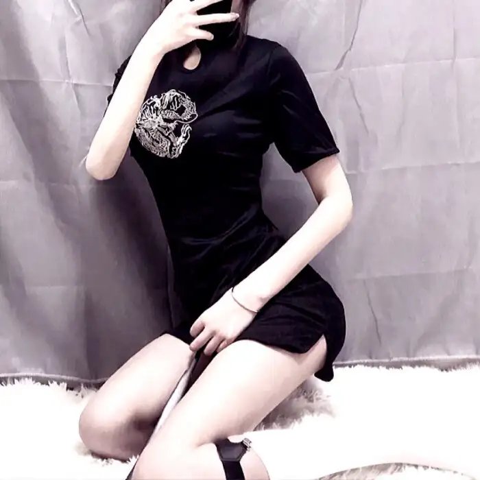 人妖打排球